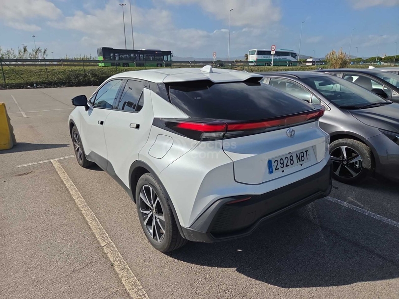 Foto del TOYOTA C-HR 200H Advance