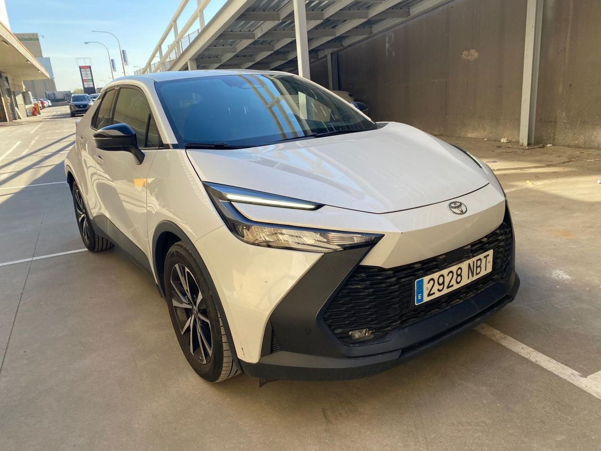 Imagen 2 de TOYOTA C-HR