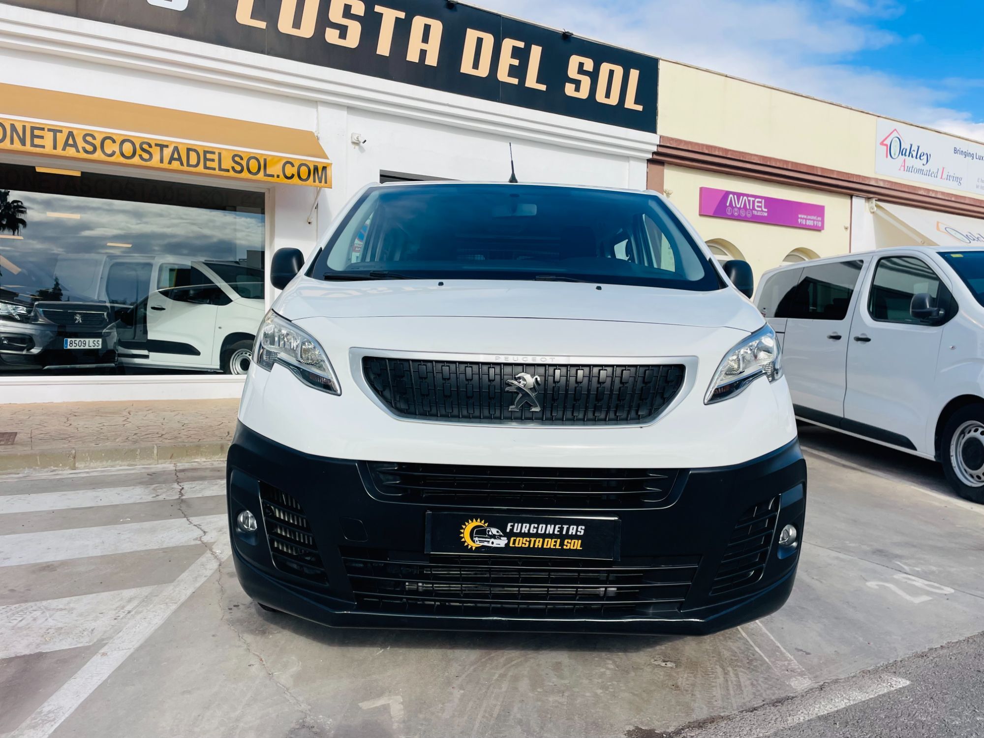 Foto del PEUGEOT Expert Combi Standard 1.5BlueHDi S&S 120
