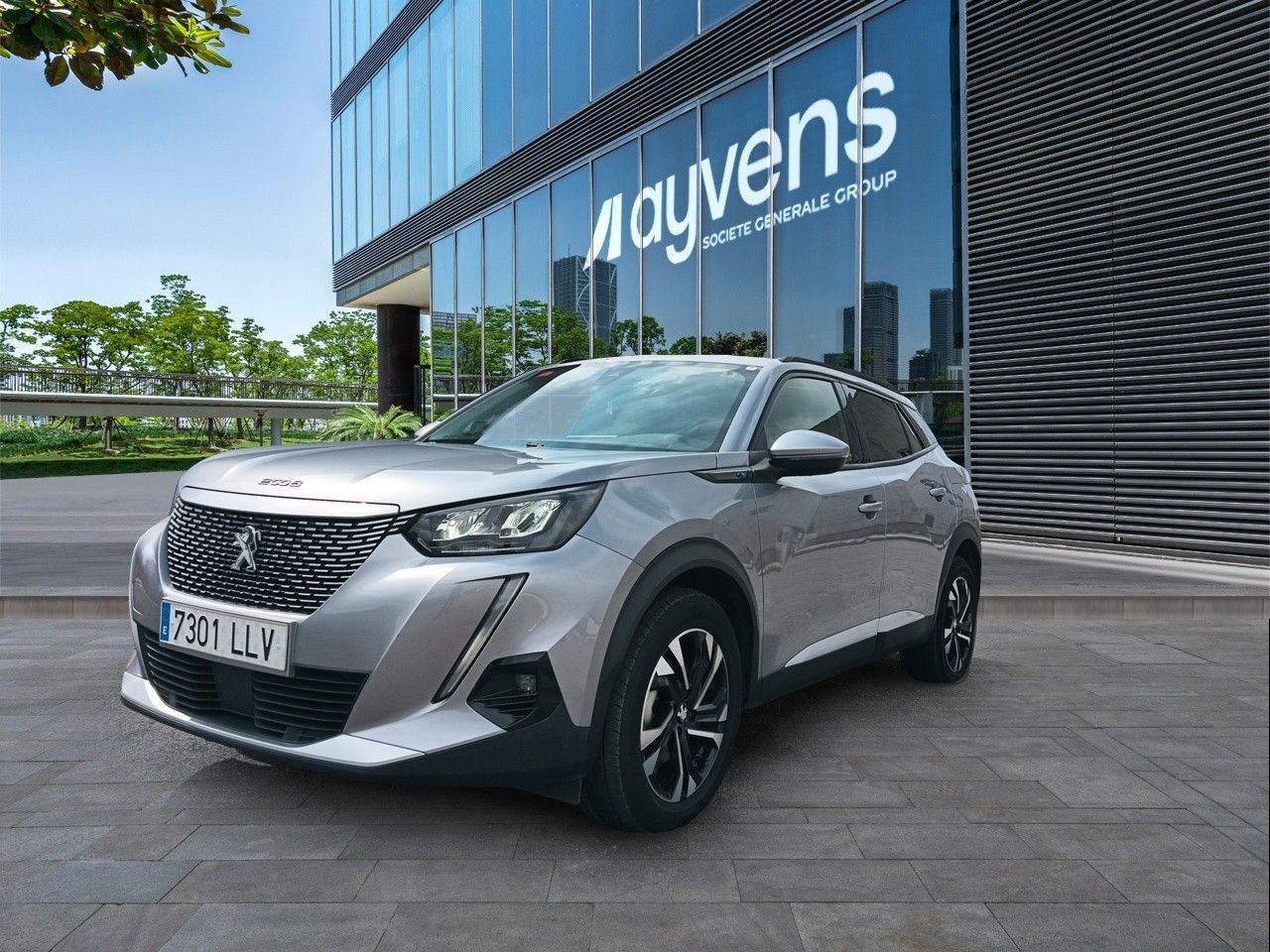 PEUGEOT 208 (Eléctrico Allure Pack 100 kW (136 CV)) en Madrid