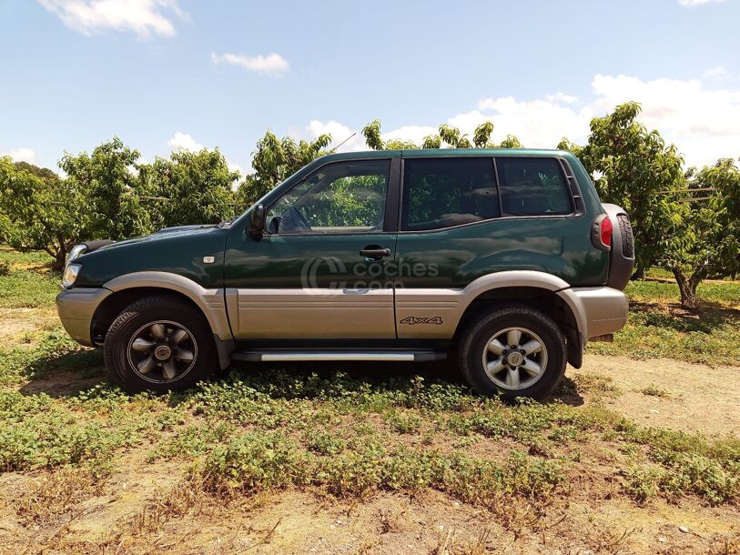 Foto del NISSAN Terrano 2.7 TDi Elegance