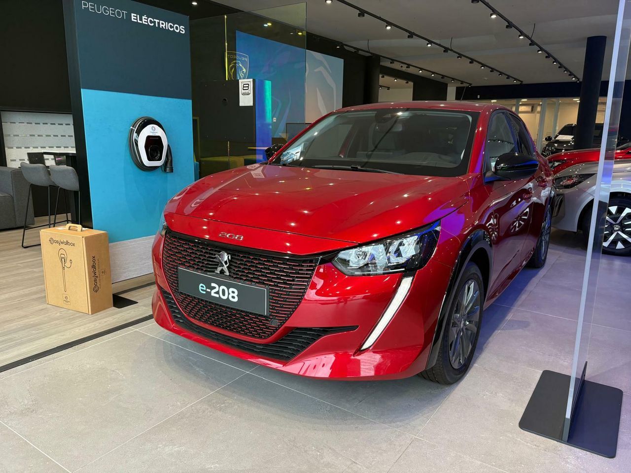 PEUGEOT 208 (ELECTRIQUE ALLURE PACK 136CV 5P) en Cantabria