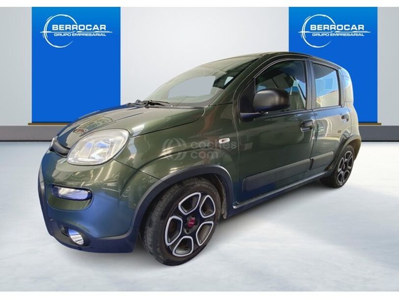 Foto del FIAT Panda 1.0 Gse City Cross Hybrid