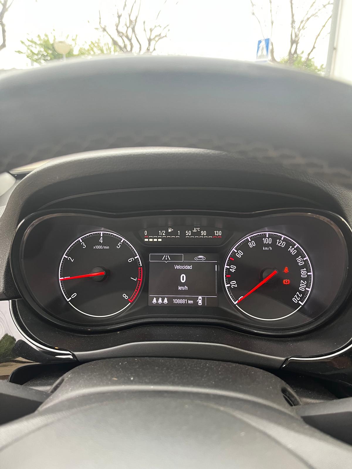 Foto del OPEL Corsa 1.4 Expression 75