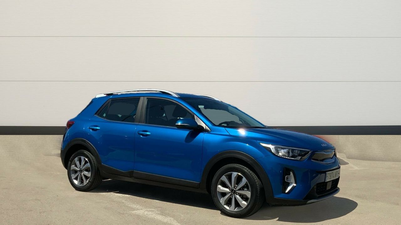 KIA Stonic (1.0 T-GDI MHEV IMT 74KW DRIVE 100 5P) en Madrid