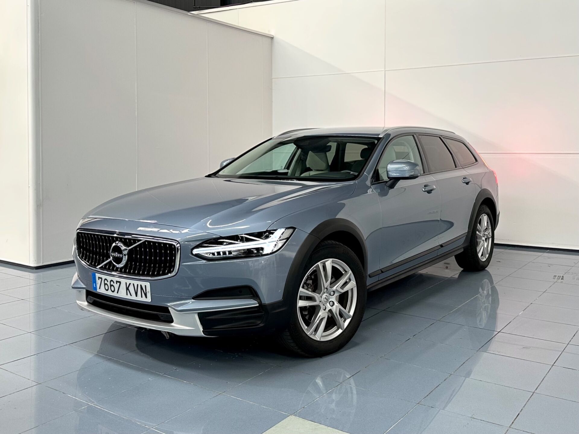 Imagen de VOLVO V90 Cross Country