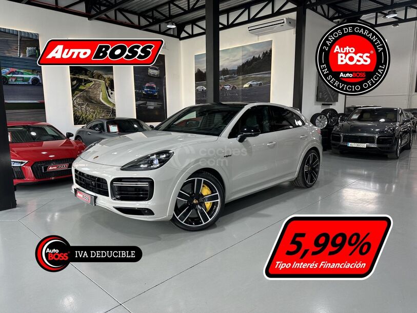 Foto del PORSCHE Cayenne Turbo S E-Hybrid Coupé Aut.