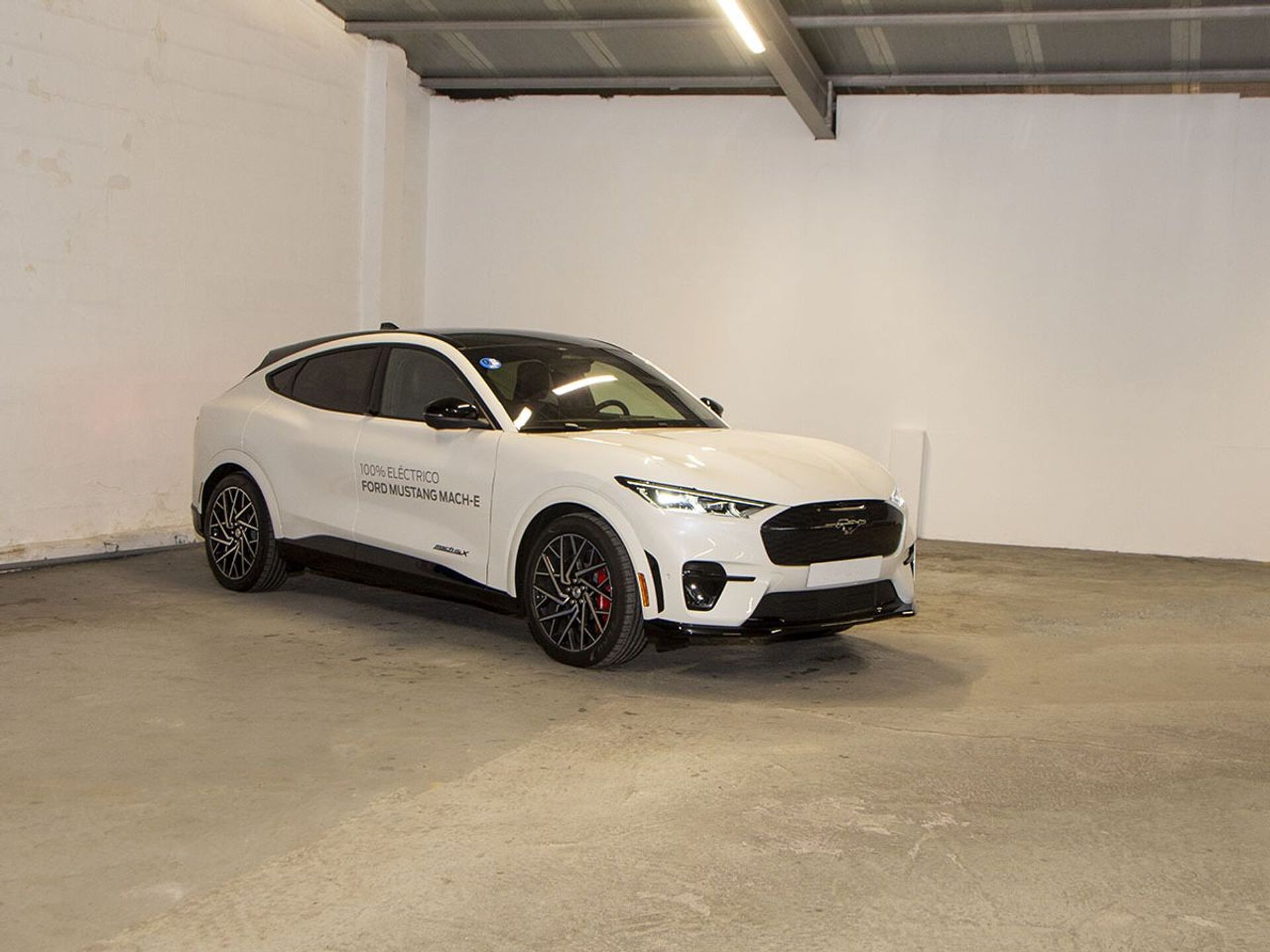 Imagen 2 de FORD Mustang Mach-E