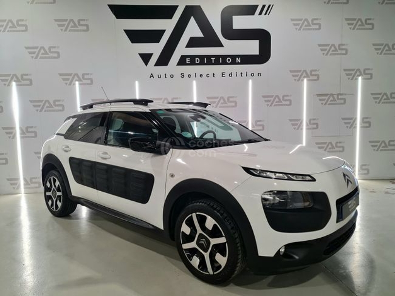 Foto del CITROEN C4 Cactus 1.2 PureTech S&S Shine 110