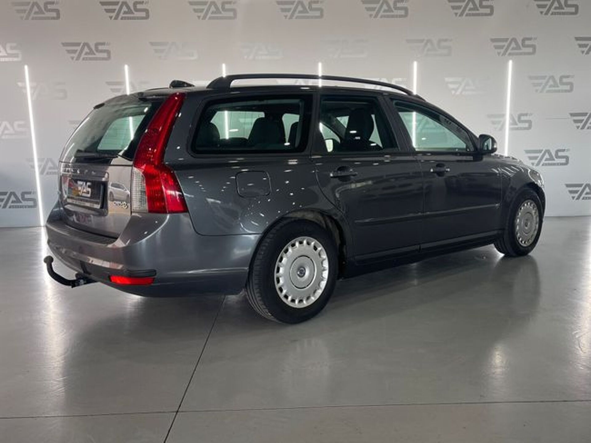 Imagen 3 de VOLVO V50