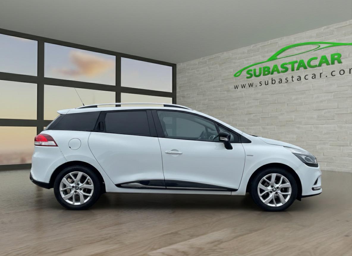 Foto del RENAULT Clio Sport Tourer TCe Energy Limited 66kW