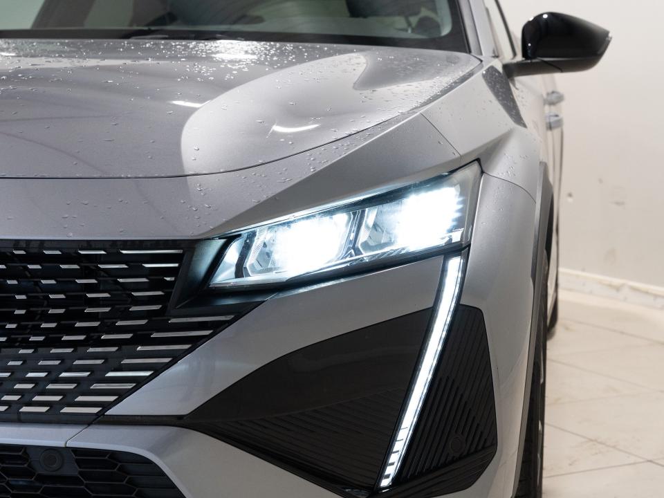 Foto del PEUGEOT 408 PureTech 130 Allure Pack EAT8