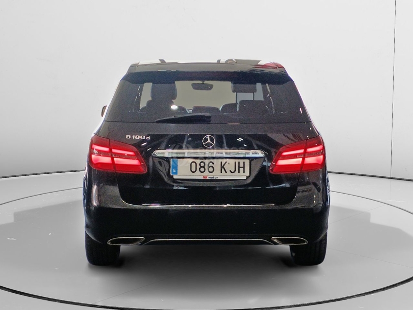 Foto del MERCEDES Clase B B 180d 7G-DCT