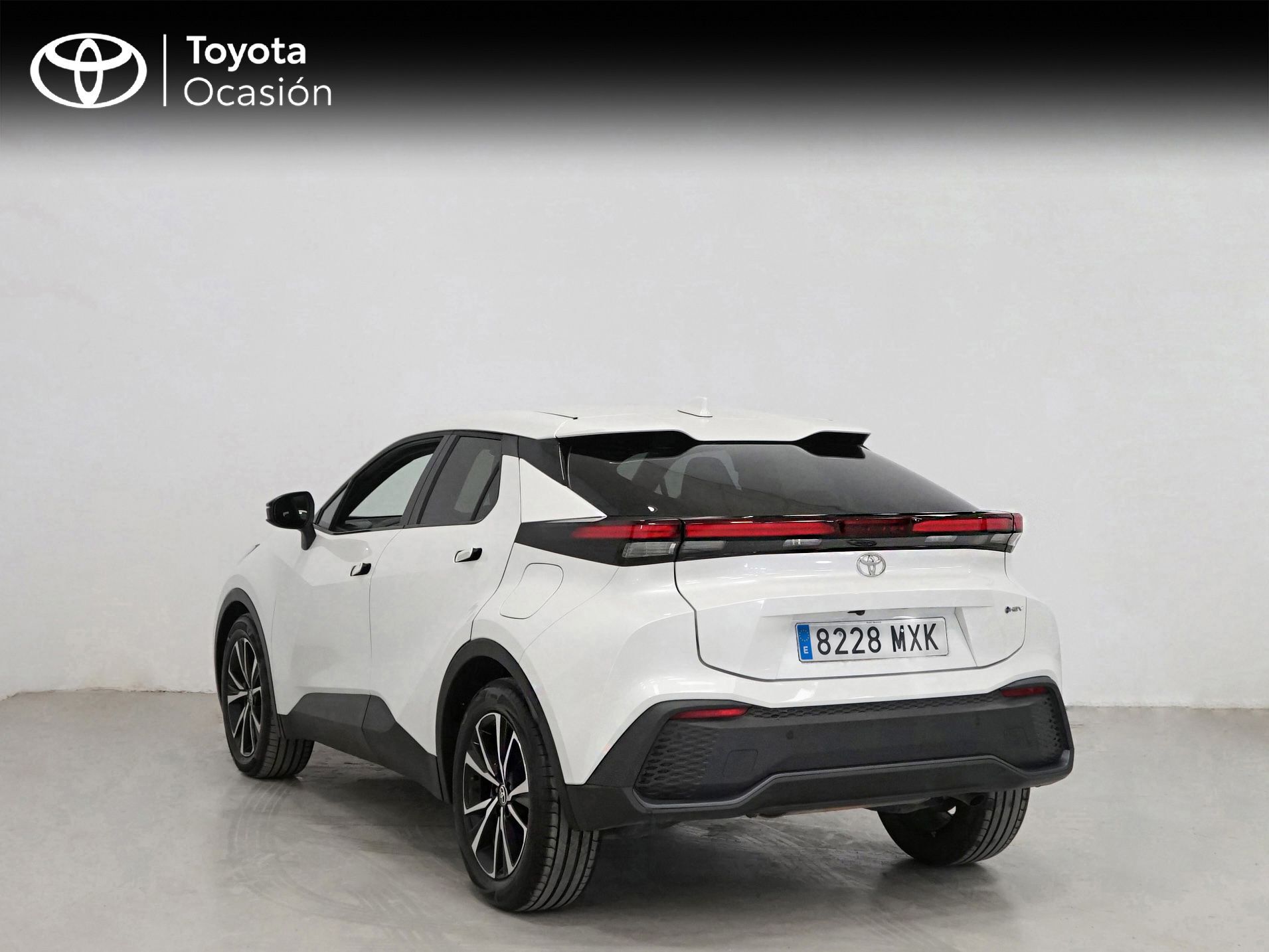 Foto del TOYOTA C-HR 140H Advance