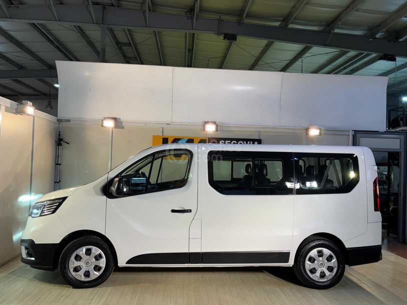 Foto del RENAULT Trafic Combi 9 2.0dCi Energy Blue 88kW