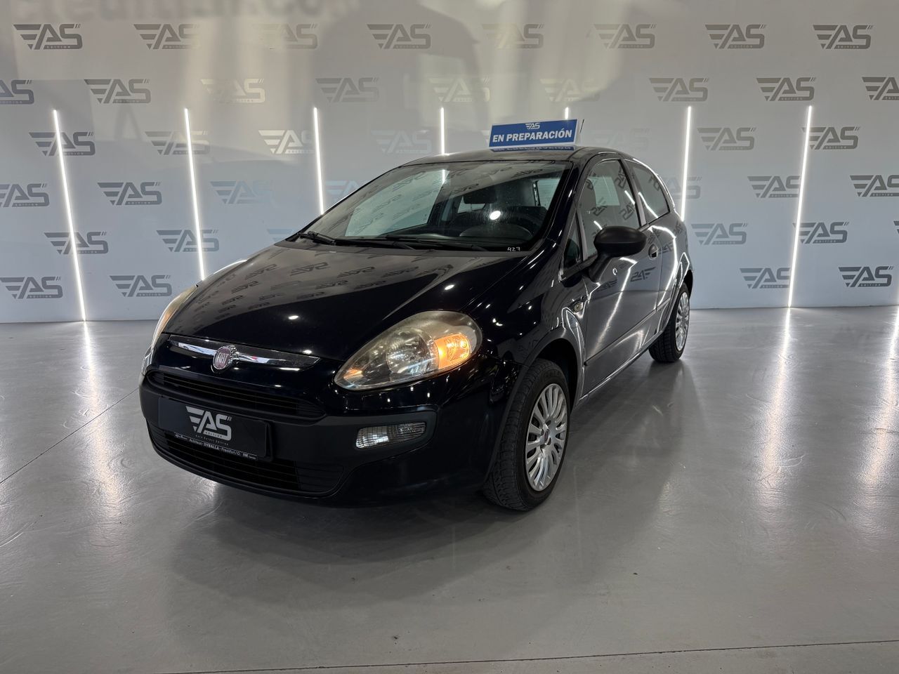 FIAT Punto (1.2 Active E4) en Girona