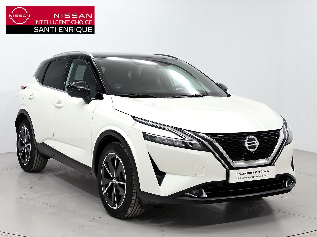 NISSAN Qashqai (DIG-T 103kW (140CV) mHEV 4x2 Tekna) en Barcelona