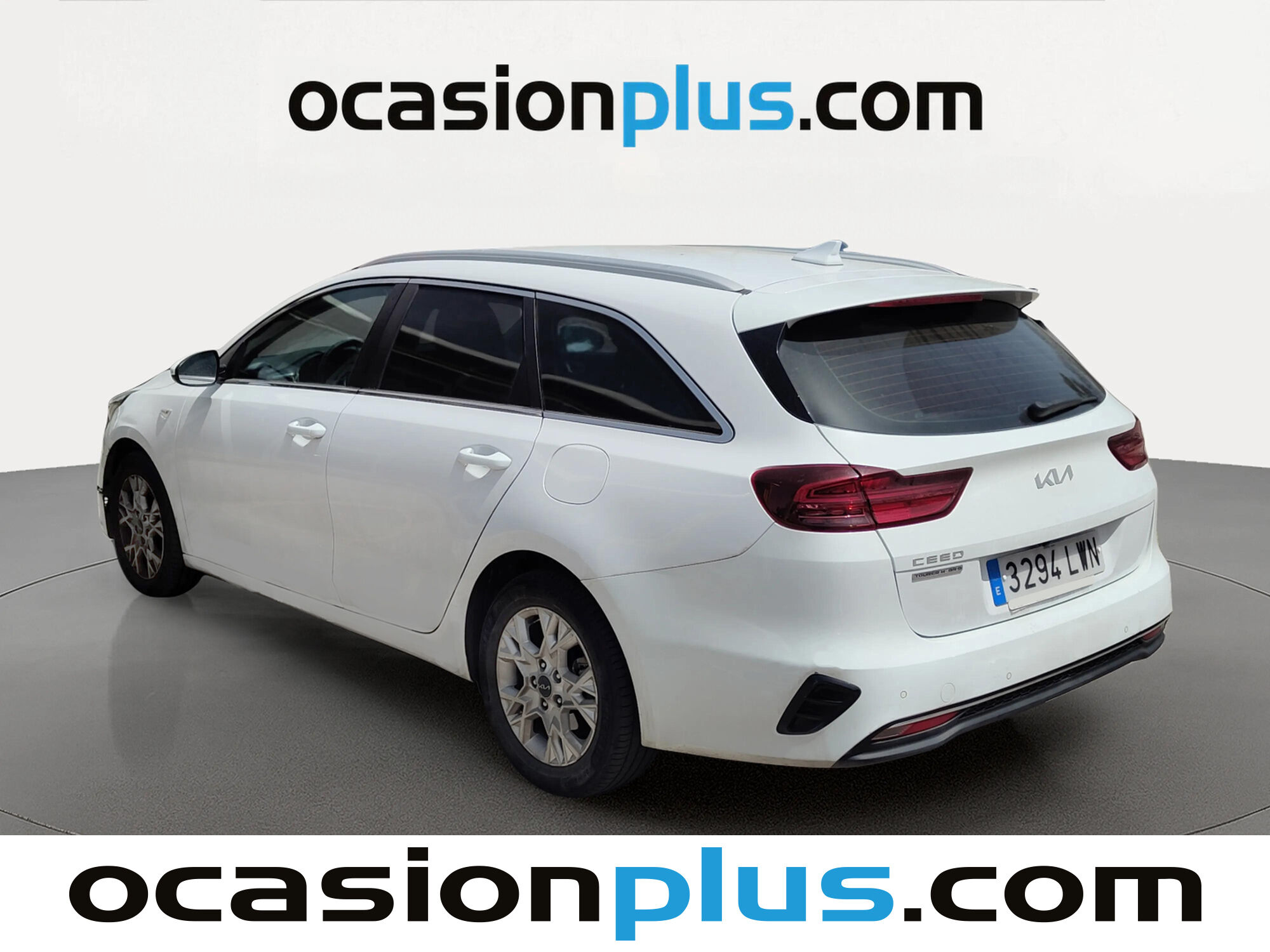 Foto del KIA Ceed Tourer 1.6 MHEV iMT Drive 136