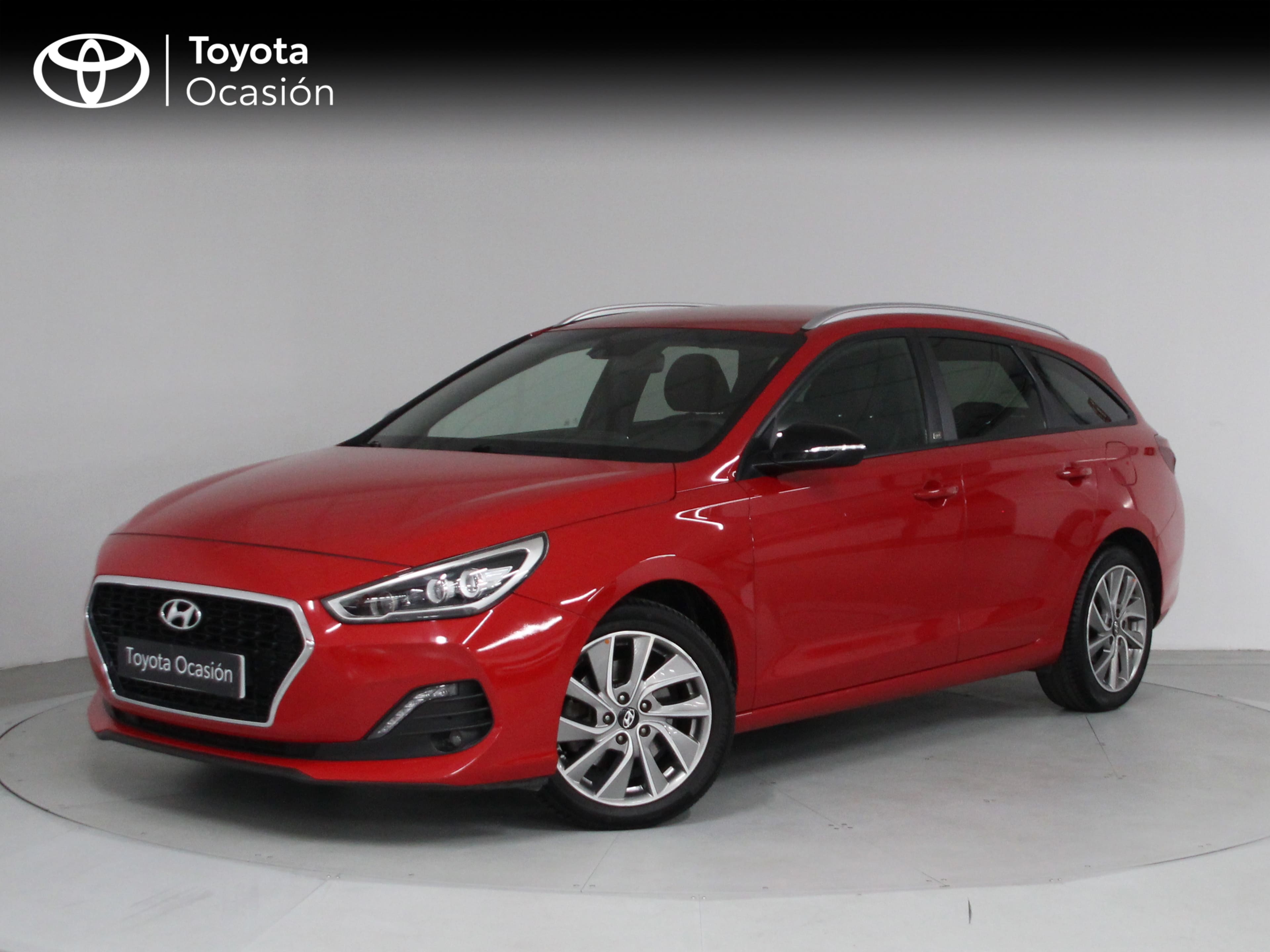 HYUNDAI i30 (CW 1.4 TGDI Style DCT) en Barcelona