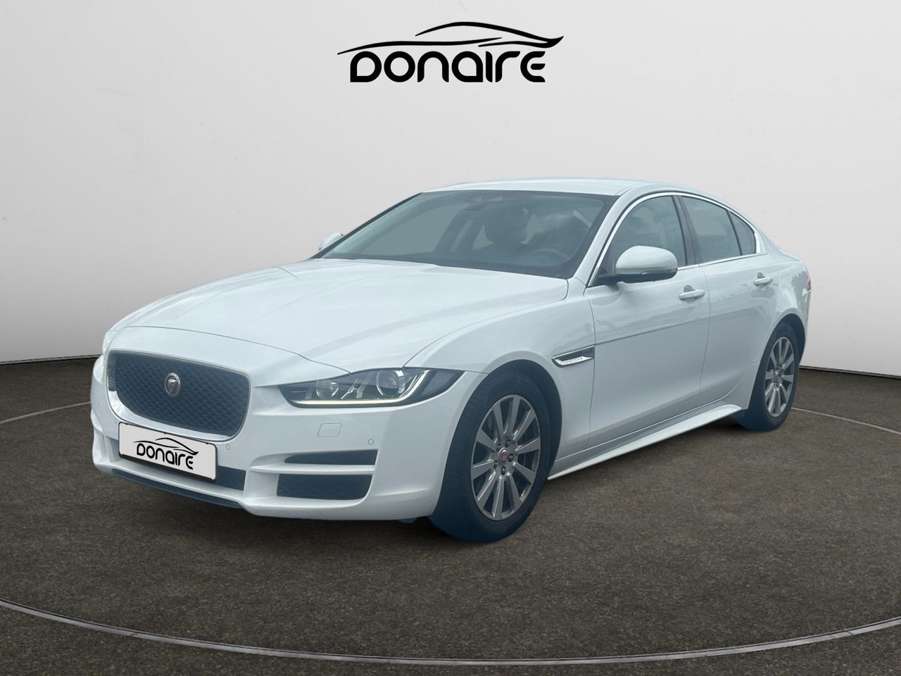 JAGUAR XE (2.0 AJ200D Diesel RWD 180cv Prestige) en Coruña, A