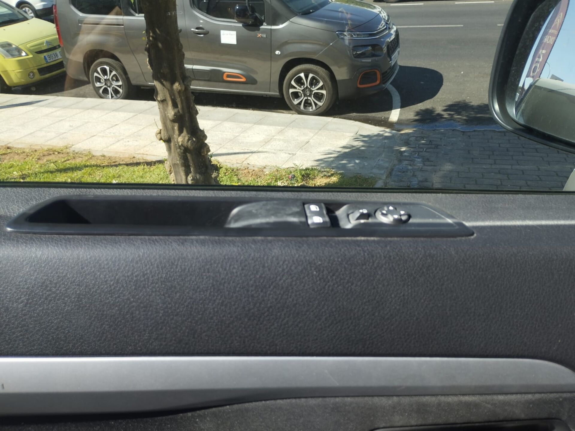 Imagen 1 de PEUGEOT Traveller