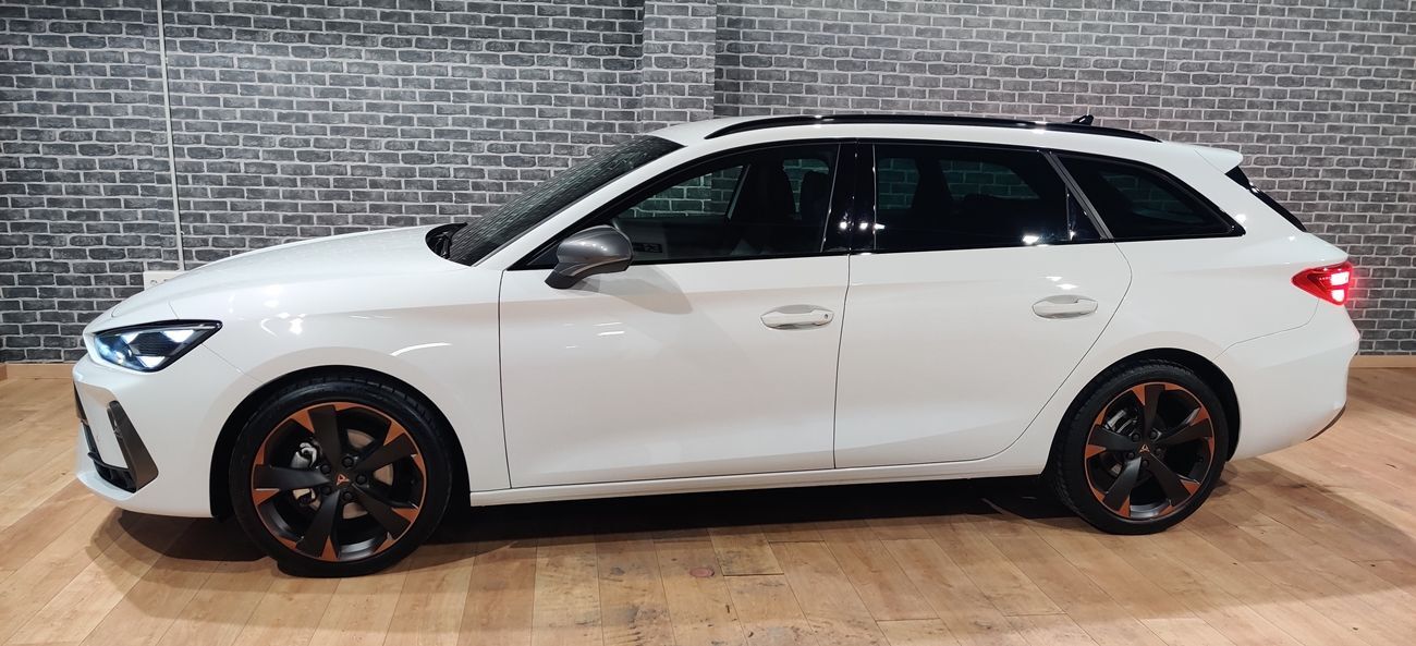 Foto del CUPRA León Sportstourer 1.5 eTSI 110 DSG