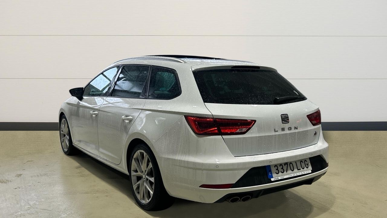Foto del SEAT León 2.0 EcoTSI S&S DSG7 FR 190