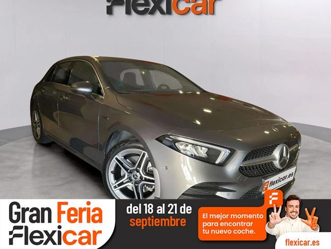 MERCEDES Clase A (A 250 e) en Barcelona