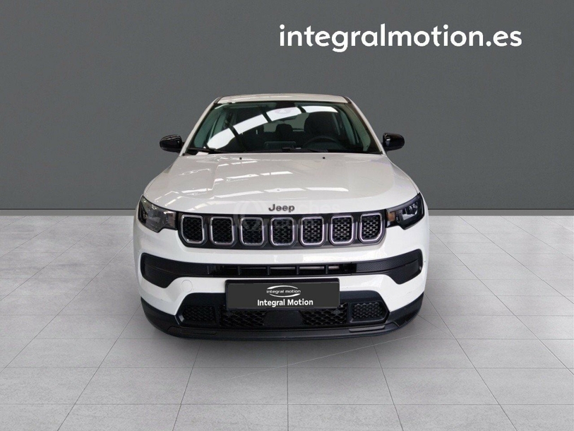 Foto del JEEP Compass 1.3 Gse T4 Longitude 4x2 130