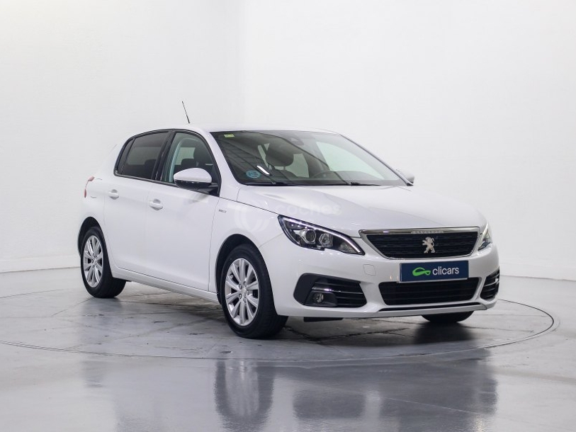 Foto del PEUGEOT 308 1.2 PureTech S&S Style 110