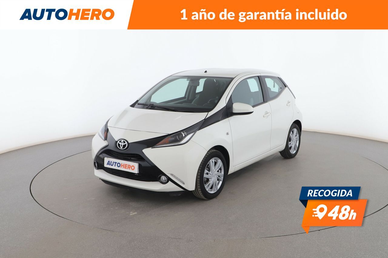TOYOTA Aygo (1.0 X-Play) en Madrid