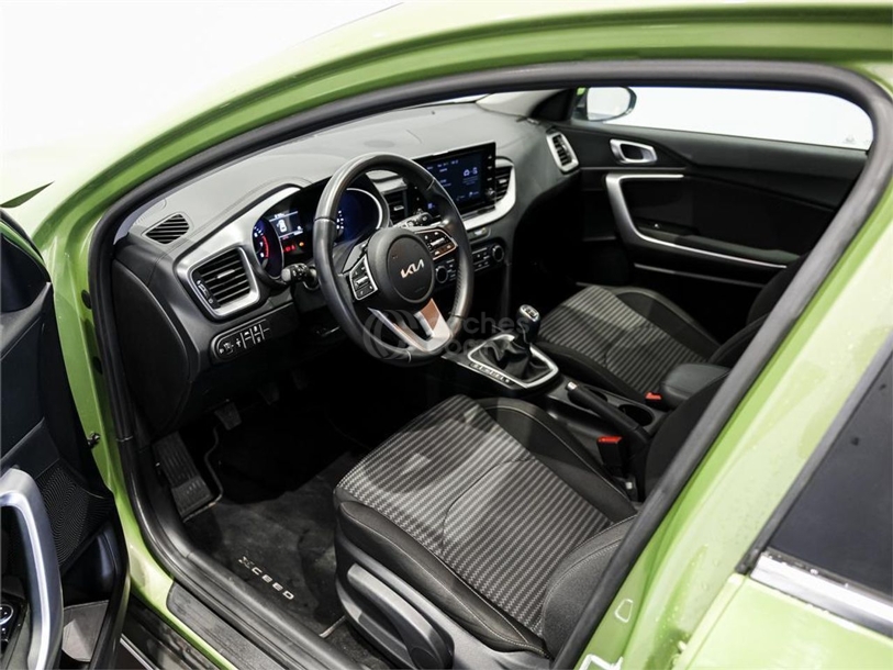 Foto del KIA XCeed 1.5 T-GDi MHEV iMT Drive