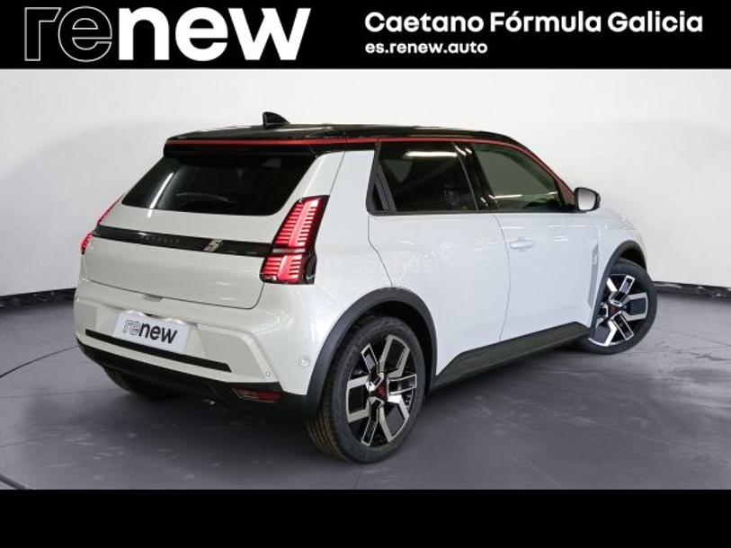 Foto del RENAULT R5 Techno autonomía urbana 90kW