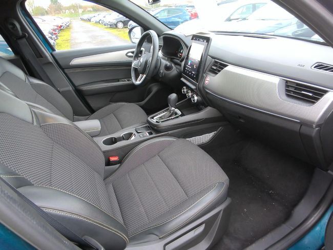 Foto del RENAULT Arkana 1.6 E-Tech Techno 105kW