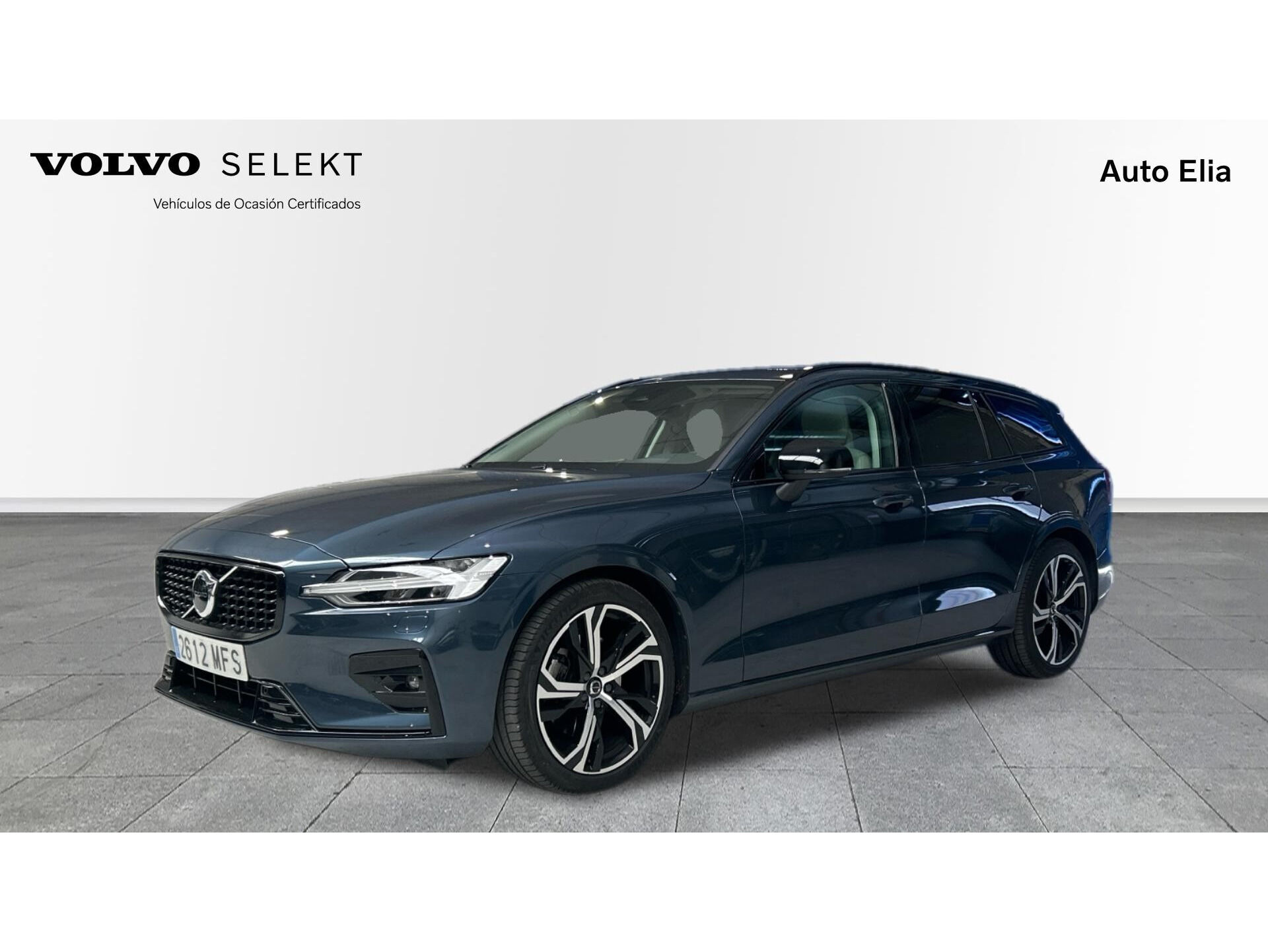 VOLVO V60 (B4 D Plus Dark Auto 145 kW (197 CV)) en Madrid