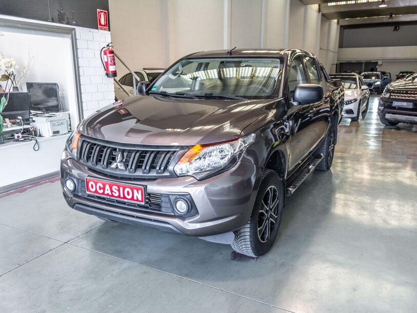 Foto del MITSUBISHI L200 2.5DI-D Single Cab M-PRO