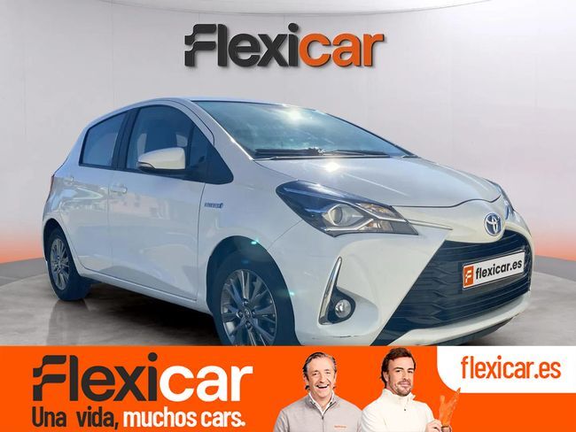 TOYOTA Yaris (1.5 Hybrid Active) en Barcelona