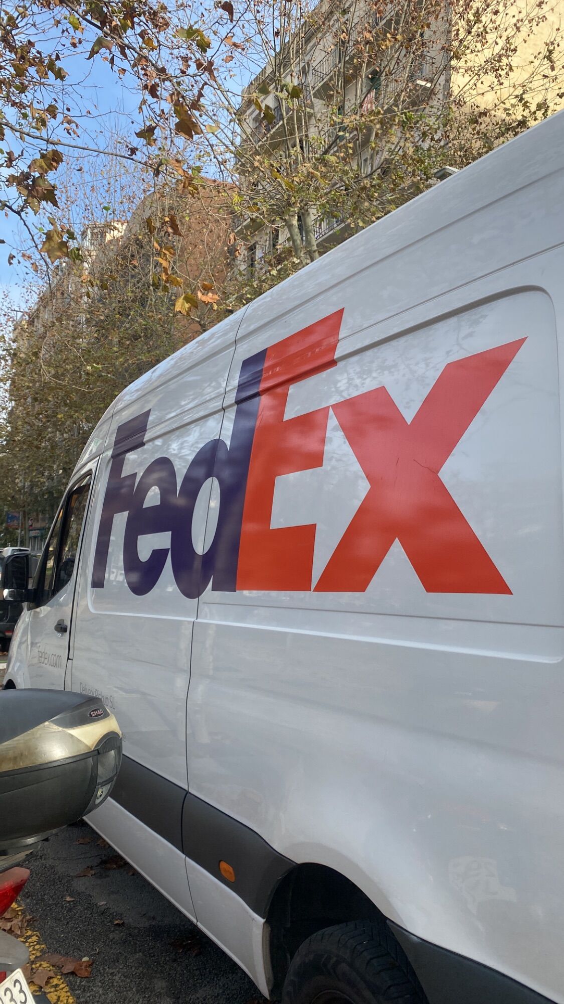 Foto del MERCEDES Sprinter Furgón 211CDI Medio T.E. tD 9G-Tronic