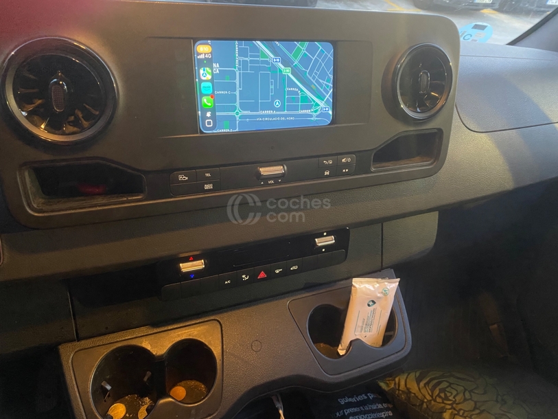 Foto del MERCEDES Sprinter Furgón 211CDI Medio T.E. tD 9G-Tronic