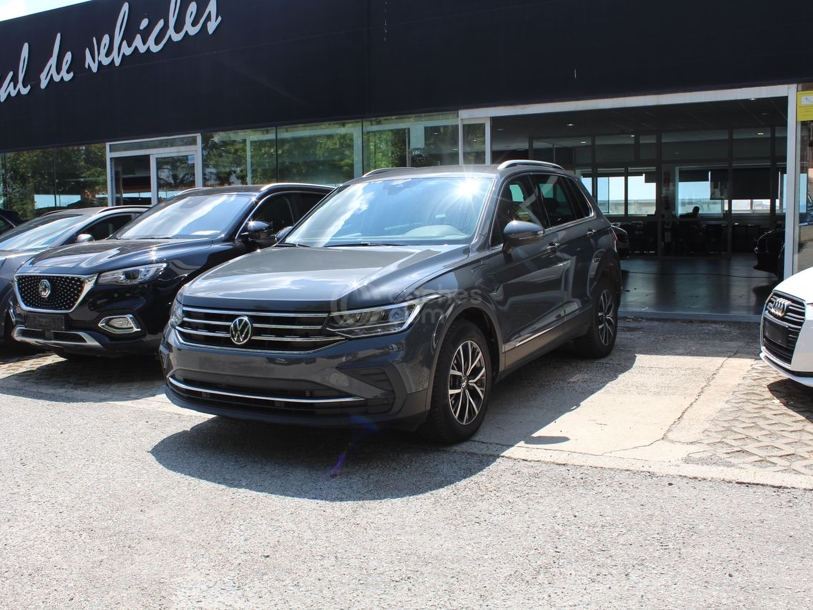 Foto del VOLKSWAGEN Tiguan 1.4 eHibrid Life 180kW