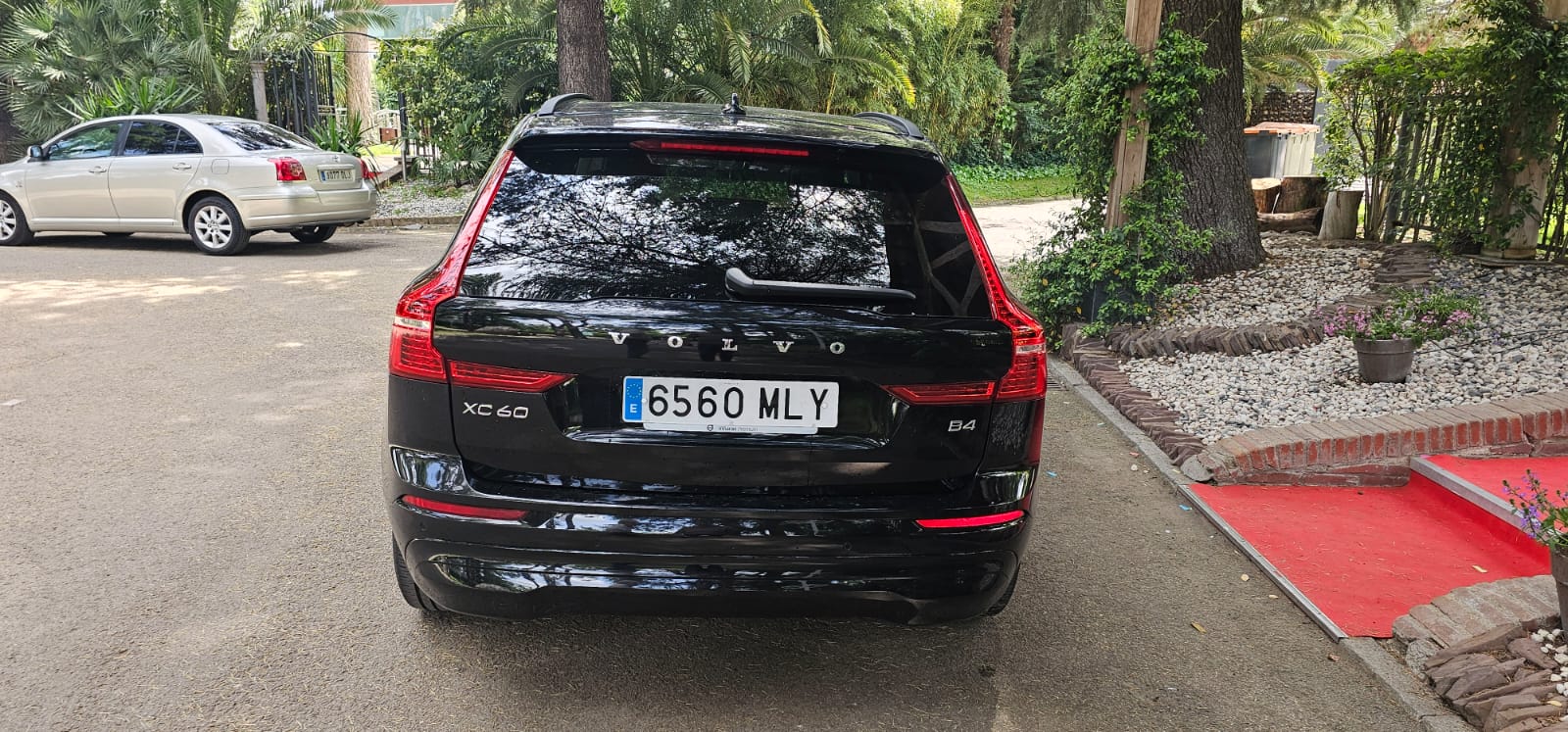 Foto del VOLVO XC60 B4 Core FWD Aut.