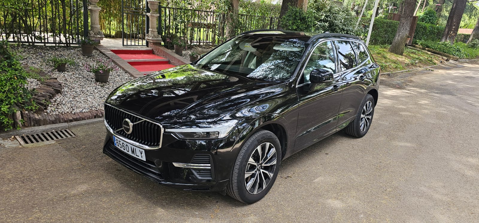 Foto del VOLVO XC60 B4 Core FWD Aut.