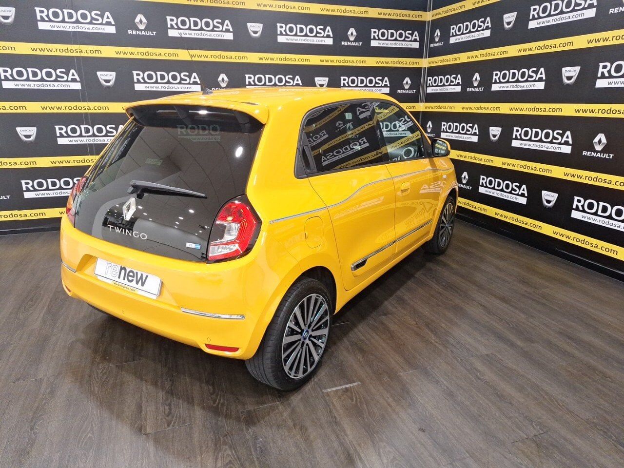 Foto del RENAULT Twingo Electric S.L. Urban Night R80 60kW Batería 20kW-h