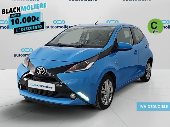 TOYOTA Aygo (1.0 70 x-play 51 kW (69 CV)) en Málaga