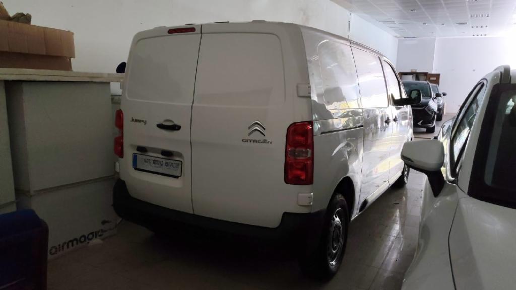 Foto del CITROEN Jumpy Fg. BlueHDI Talla M Confort 120