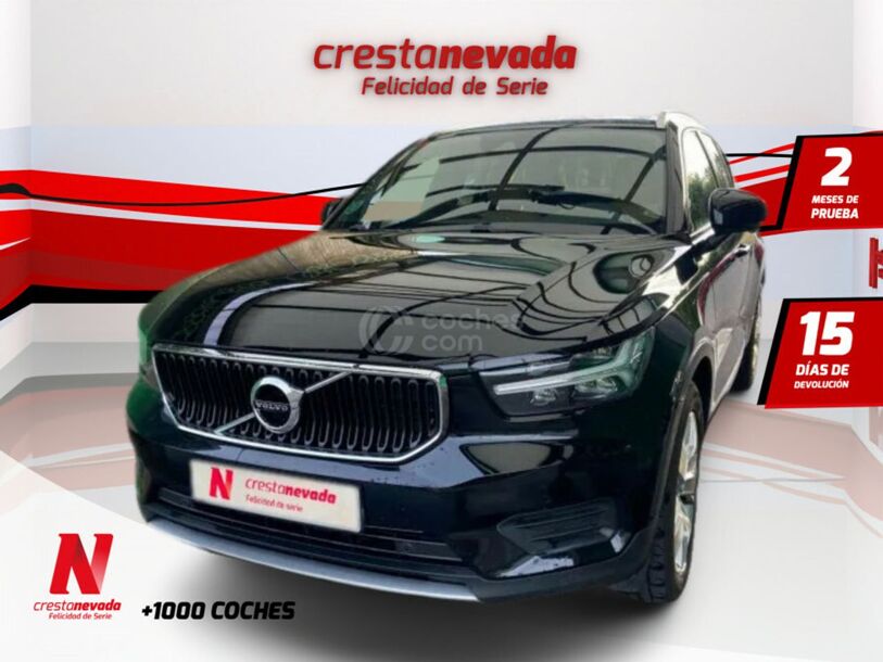 Foto del VOLVO XC40 D4 Momentum AWD Aut.