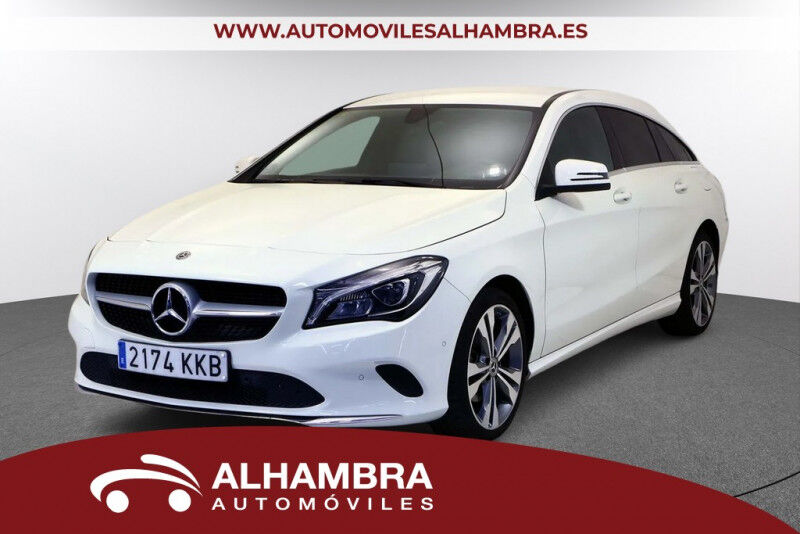 MERCEDES Clase GLC (CLASE CLA 220 D DCT SHOOTING BRAKE 5P) en Madrid