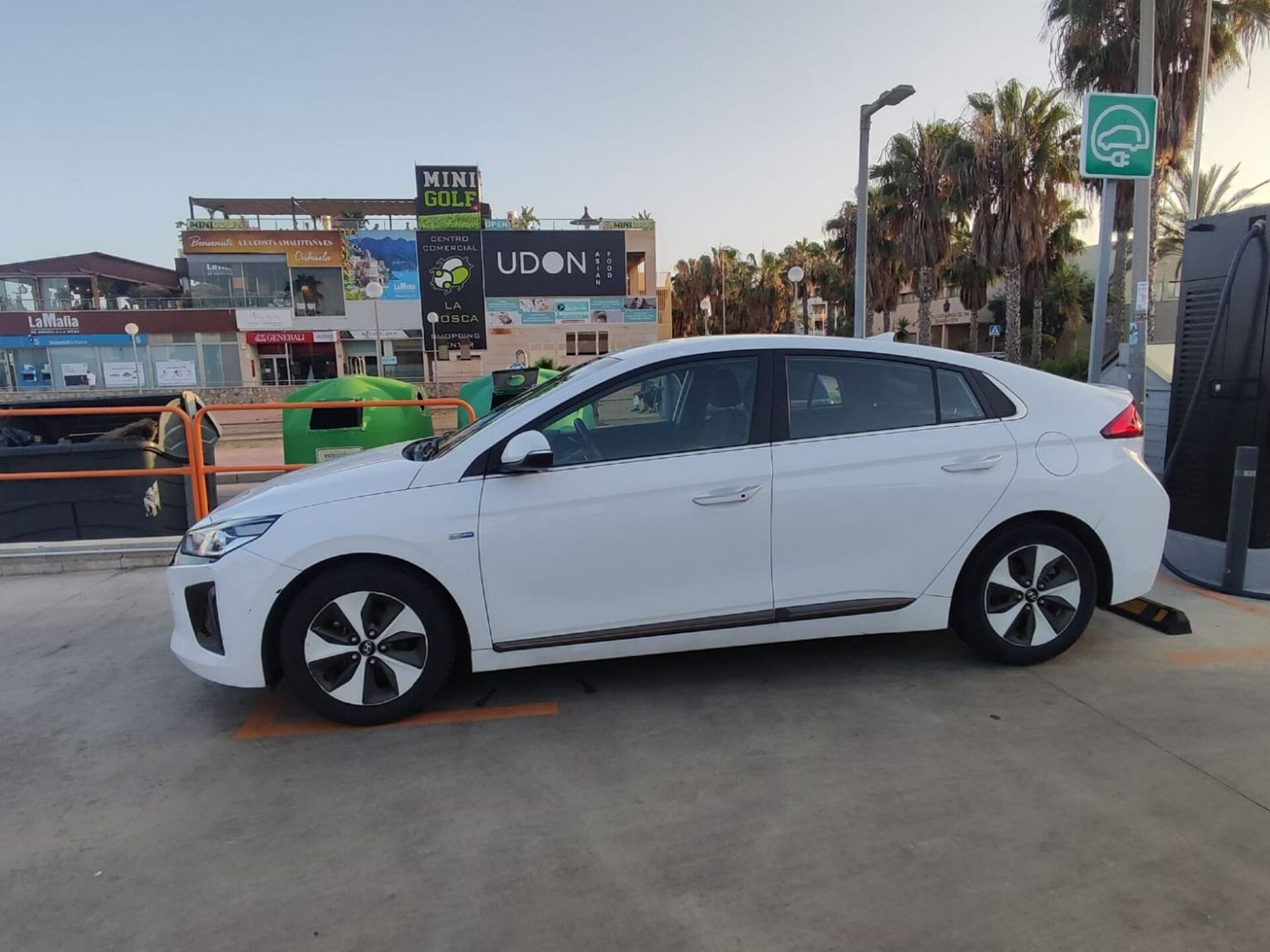 Imagen 1 de HYUNDAI Ioniq