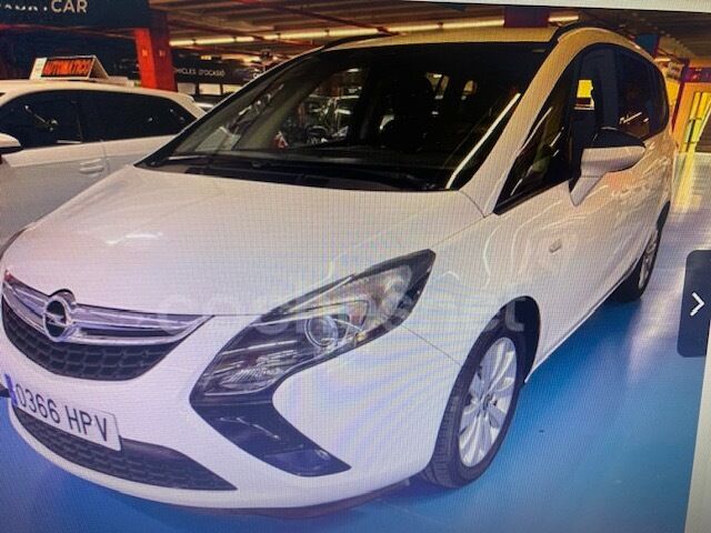 OPEL Zafira (1.4 Turbo S&S Selective 103 kW (140 CV)) en Barcelona