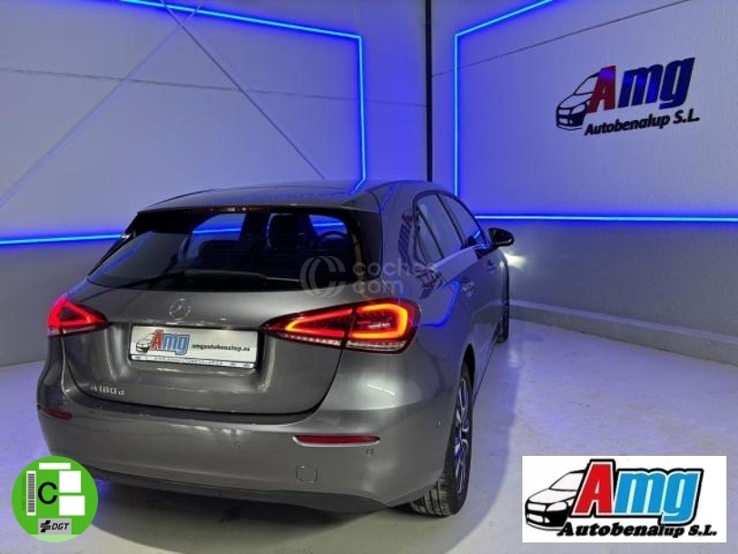 Foto del MERCEDES Clase A A 180d Sedán 7G-DCT